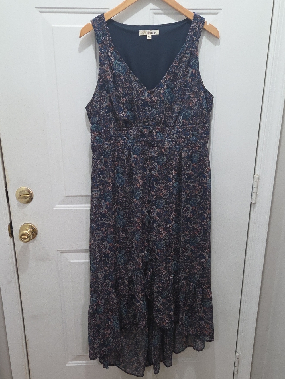 Rewind Navy Floral V-Neck Maxi Dress with Pink & Teal Accents XL (Juniors)